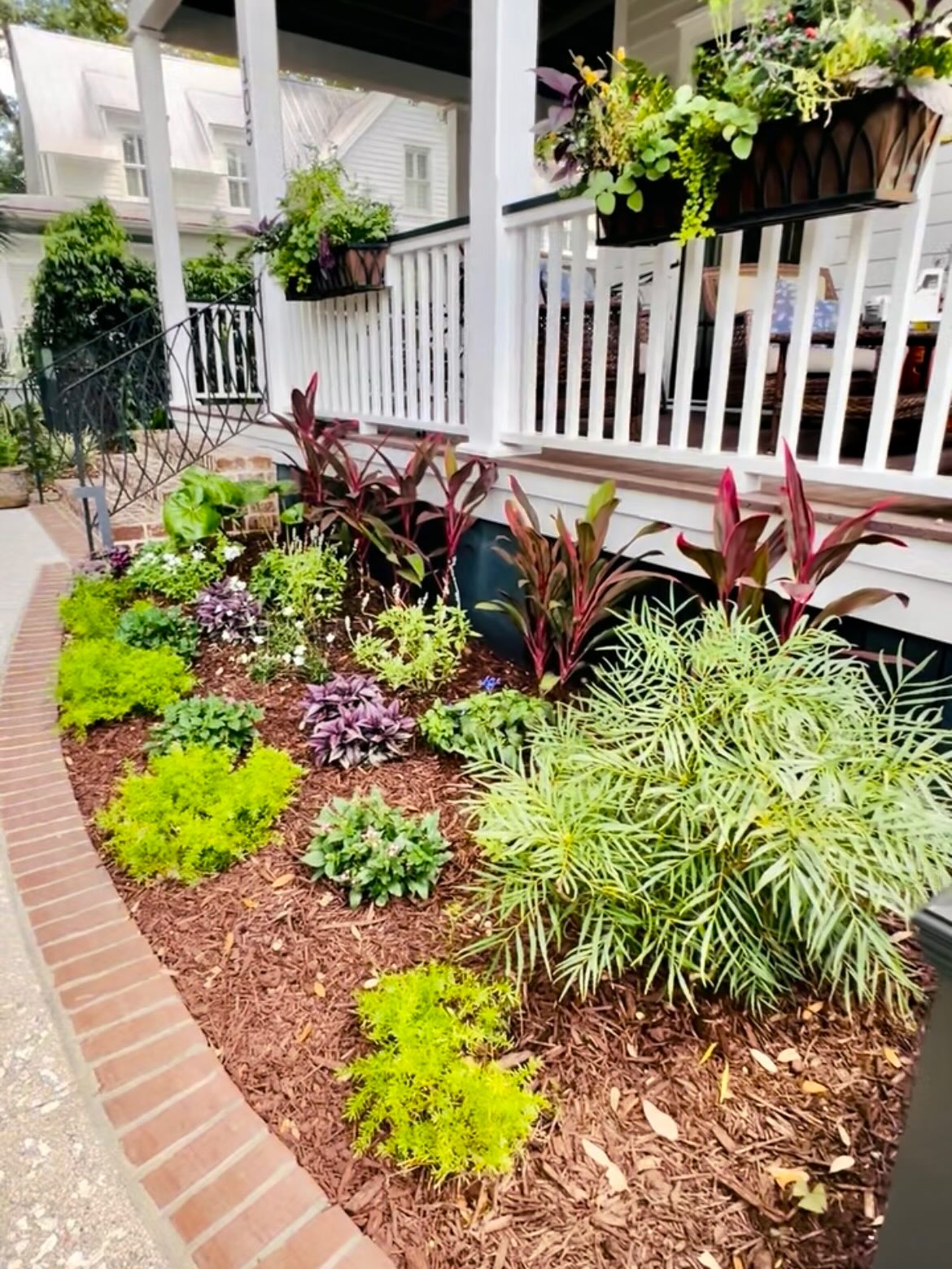 Lowcountry garden refresh detail